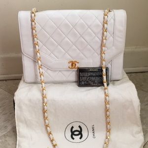 100% authentic Chanel  jumbo crossbody bag rare